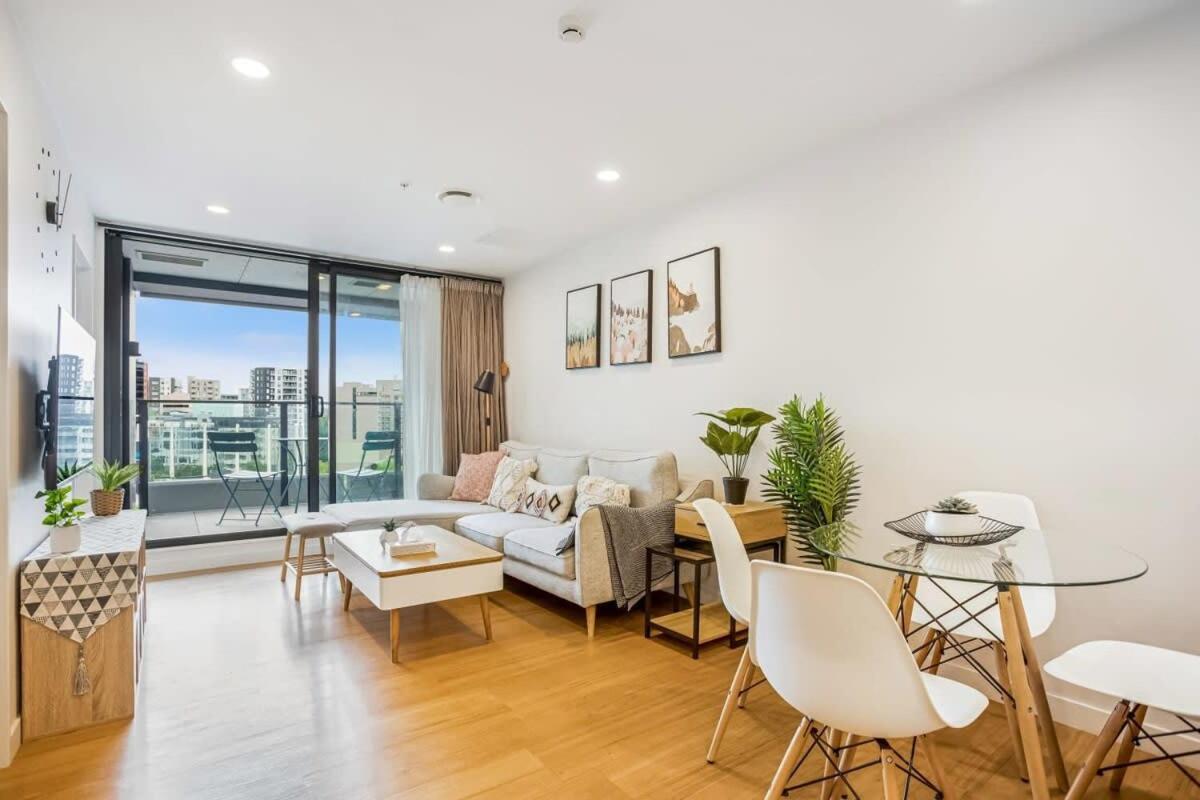 Cosy Two Bedroom Apartment With Balcony Pool And Gym โอ๊คแลนด์ ภายนอก รูปภาพ